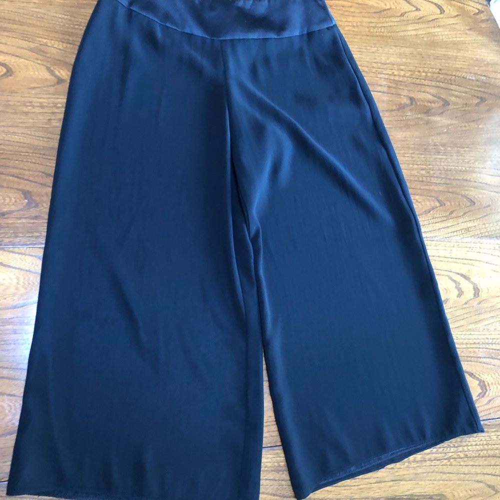 Cache wide legged dress pants 3/4